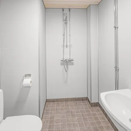 アパート Lossivahdin Kodikas 1-4 Hloe Oma Keittioe Ja Ilmainen Pysaekoeinti, Toerroessae, *