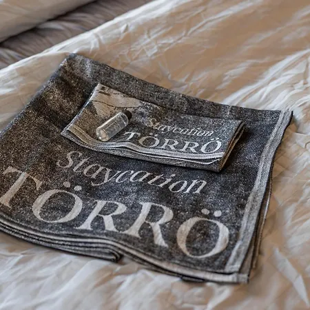 Lossivahdin Kodikas 1-4 Hloe Oma Keittioe Ja Ilmainen Pysaekoeinti, Toerroessae, *