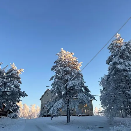Lossivahdin Kodikas 1-4 Hloe Oma Keittioe Ja Ilmainen Pysaekoeinti, Toerroessae, *