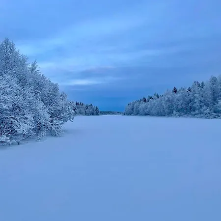 Lossivahdin Kodikas 1-4 Hloe Oma Keittioe Ja Ilmainen Pysaekoeinti, Toerroessae,