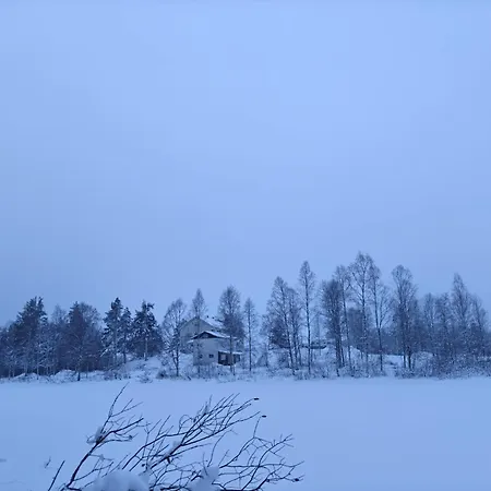Lossivahdin Kodikas 1-4 Hloe Oma Keittioe Ja Ilmainen Pysaekoeinti, Toerroessae, Appartement
