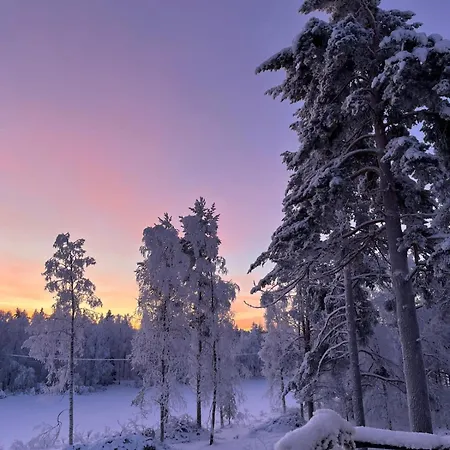 Lossivahdin Kodikas 1-4 Hloe Oma Keittioe Ja Ilmainen Pysaekoeinti, Toerroessae, * Pudasjarvi