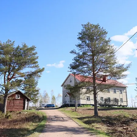 Appartement Toerroe As3, Kodikas 1-4 Hloe, Keittioellae, Helppo Pysaekoeinti