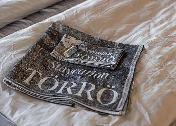 Lossivahdin Kodikas 1-4 Hloe Oma Keittioe Ja Ilmainen Pysaekoeinti, Toerroessae, *