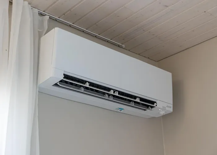 Lossivahdin Kodikas 1-4 Hloe Oma Keittioe Ja Ilmainen Pysaekoeinti, Toerroessae, *