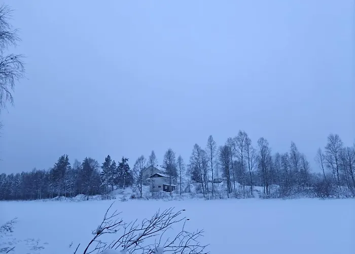 Lossivahdin Kodikas 1-4 Hloe Oma Keittioe Ja Ilmainen Pysaekoeinti, Toerroessae, Appartement