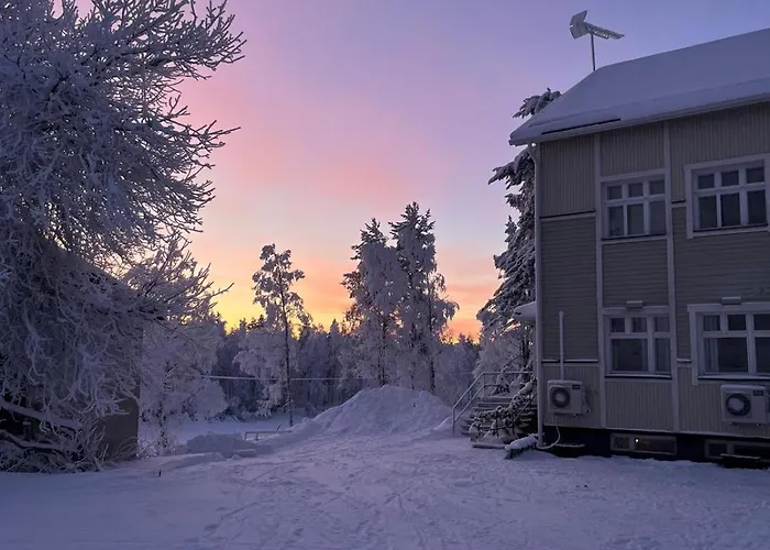 Lossivahdin Kodikas 1-4 Hloe Oma Keittioe Ja Ilmainen Pysaekoeinti, Toerroessae, Appartement *