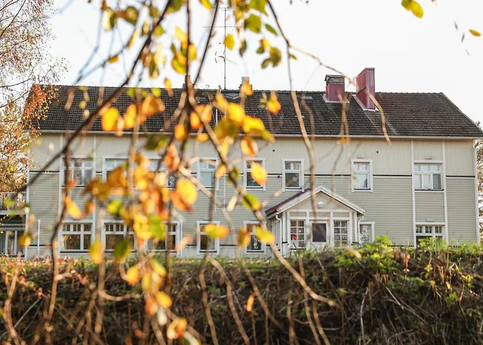 Lossivahdin Kodikas 1-4 Hloe Oma Keittioe Ja Ilmainen Pysaekoeinti, Toerroessae, * Pudasjarvi